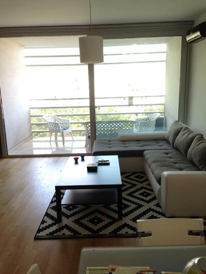 Central Apartment *